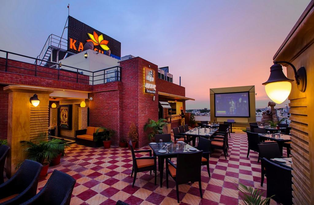 Hotel Kapish Smart-All Pure Veg Jaipur Dış mekan fotoğraf