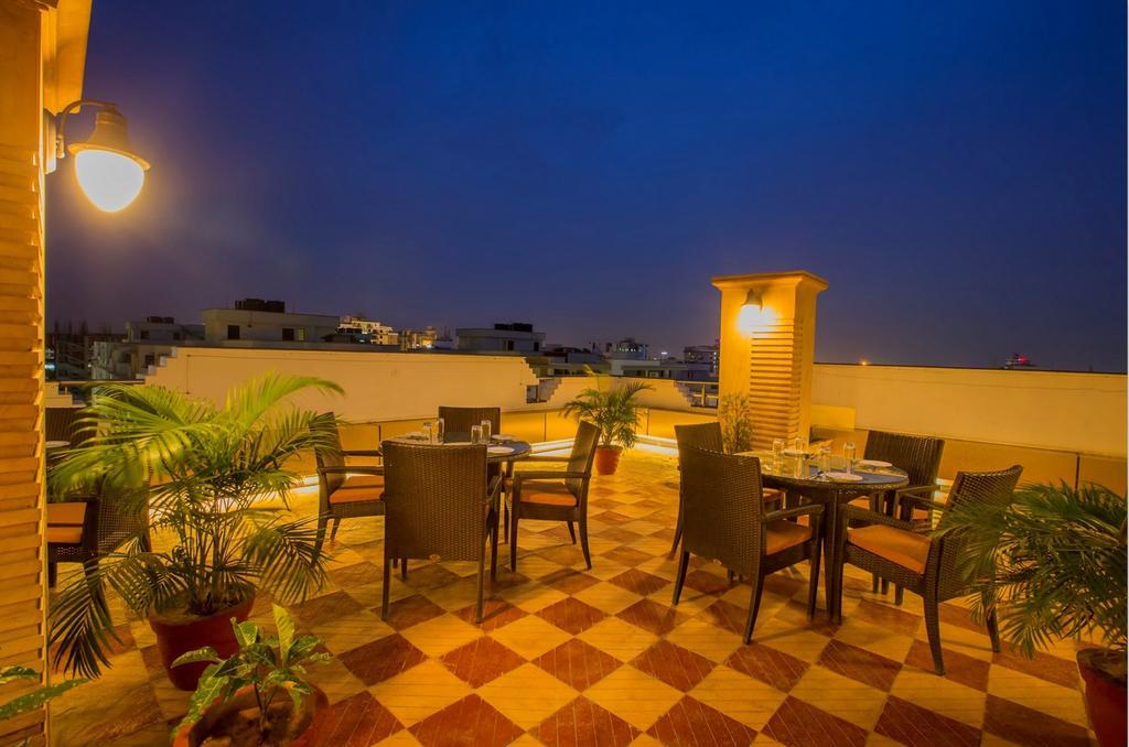 Hotel Kapish Smart-All Pure Veg Jaipur Dış mekan fotoğraf